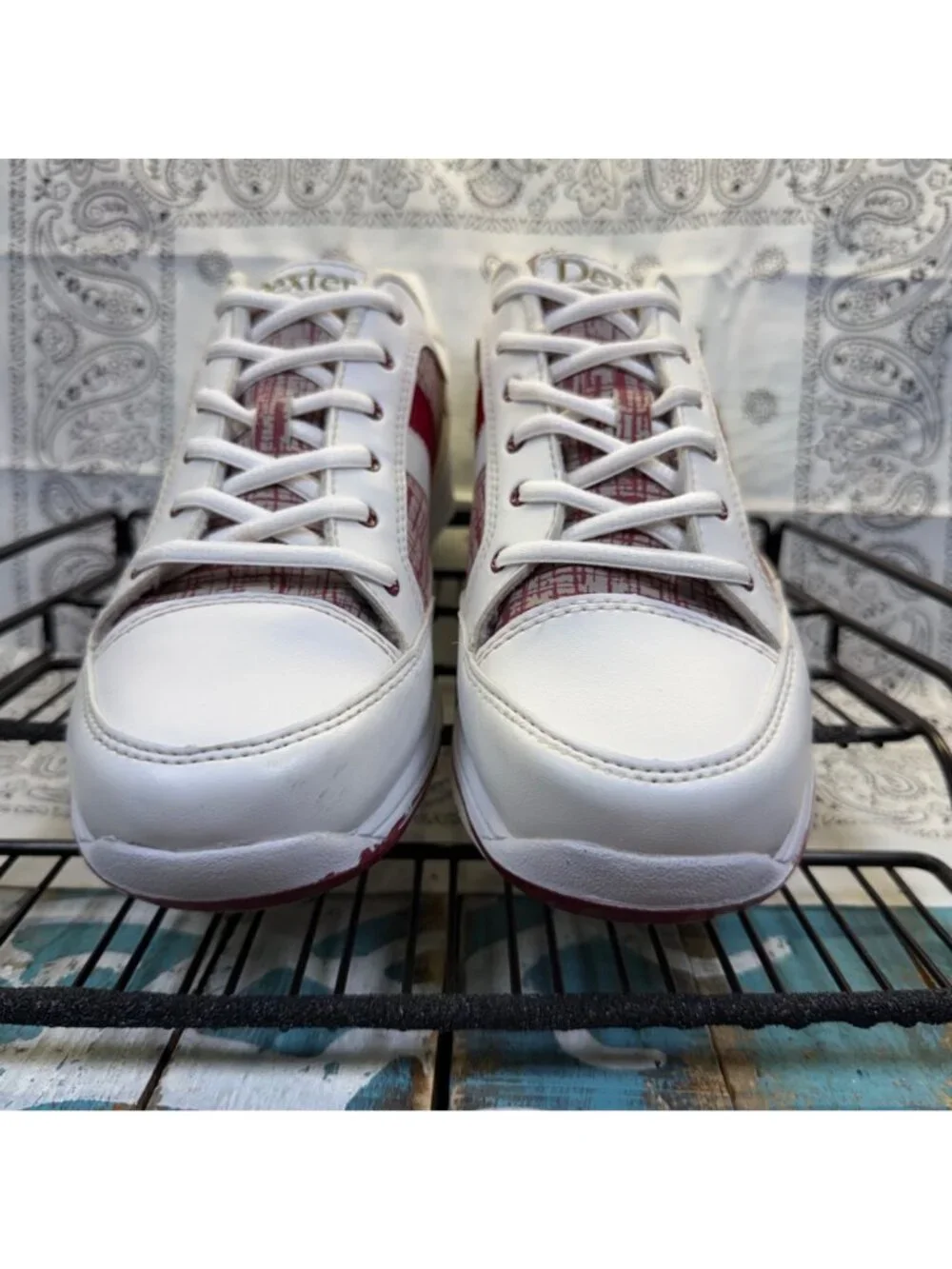 DEXTER Lori Bowling Shoes White w/ Red Lace Up B4256 Woman's Sz 10